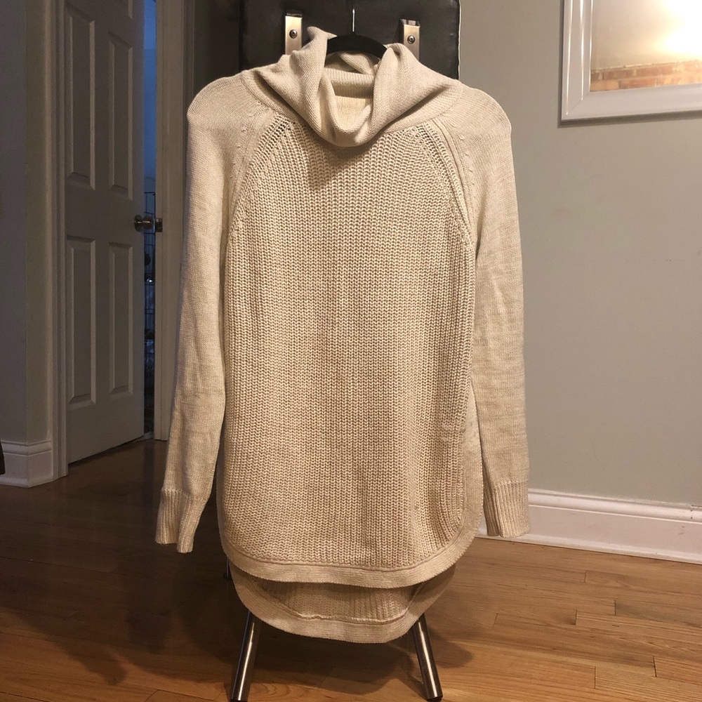 RD Style Turtleneck Sweater